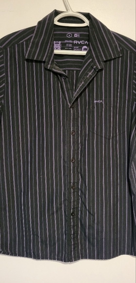 Rvca button up t-shirt - Picture 1 of 1